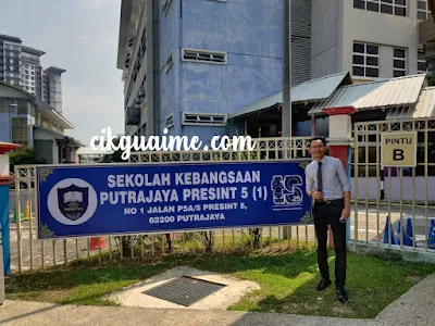 Lapor diri di sekolah yang pertama